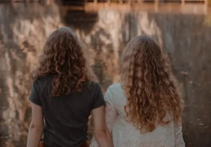 Hvorfor får flere unge piger ADHD?